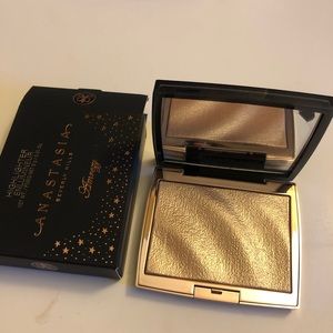 NIB Amrezy Highlighter !!!!